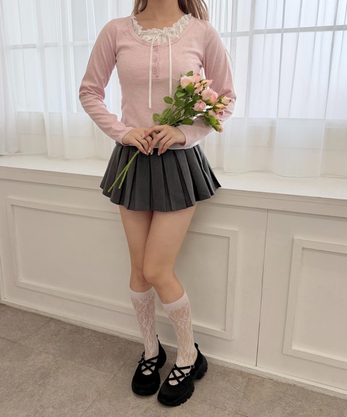 WEGO(ウィゴー)の「ヘンリーネックレースレイヤードトップス(Tシャツ/カットソー・レディース・ブラック/サックスブルー/ピンク・FREE)」の16枚目の写真