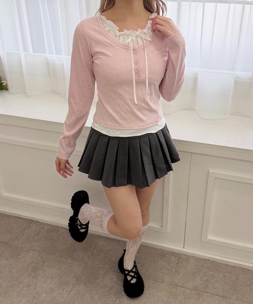 WEGO(ウィゴー)の「ヘンリーネックレースレイヤードトップス(Tシャツ/カットソー・レディース・ブラック/サックスブルー/ピンク・FREE)」の14枚目の写真