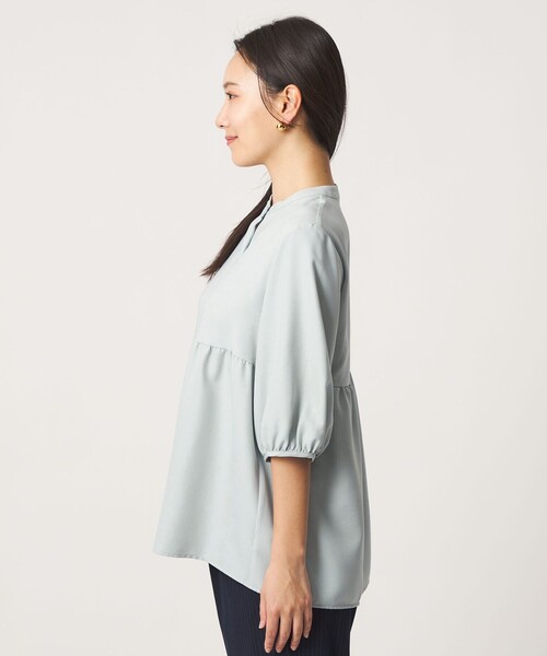 A DAY IN THE LIFE UNITED ARROWS(アデイインザライフユナイテッドアローズ)の「ペプラム バンドカラーブラウス 6分袖 <A DAY IN THE LIFE>(シャツ/ブラウス・レディース・ベージュ/ネイビー/ライム/ロイヤルブルー・FREE)」の21枚目の写真