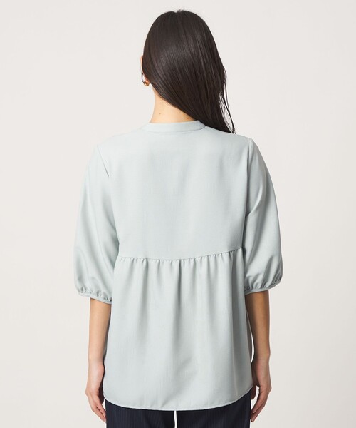 A DAY IN THE LIFE UNITED ARROWS(アデイインザライフユナイテッドアローズ)の「ペプラム バンドカラーブラウス 6分袖 <A DAY IN THE LIFE>(シャツ/ブラウス・レディース・ベージュ/ネイビー/ライム/ロイヤルブルー・FREE)」の22枚目の写真
