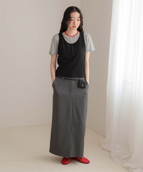 miette(ミエット)の「レイヤードライク半袖トップス(Tシャツ/カットソー・レディース・チャコールグレー/ブラック/ネイビー/レッド・L/M/S)」の5枚目の写真