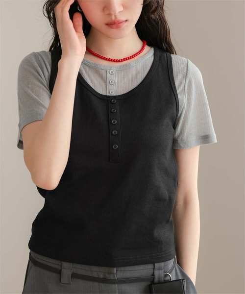 miette(ミエット)の「レイヤードライク半袖トップス(Tシャツ/カットソー・レディース・チャコールグレー/ブラック/ネイビー/レッド・L/M/S)」の6枚目の写真