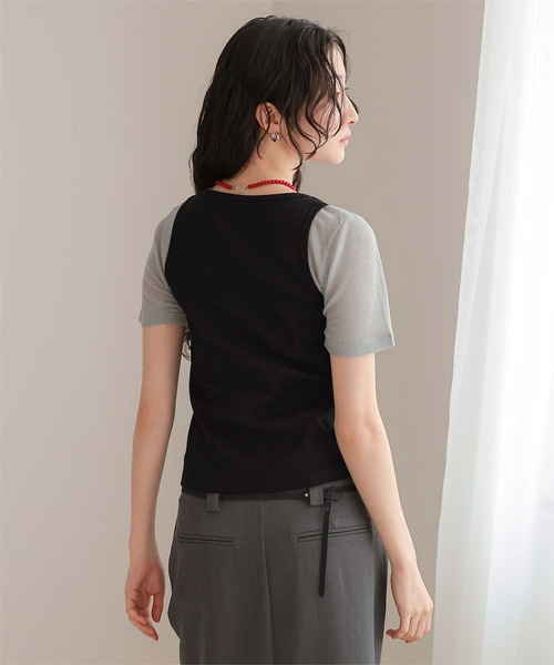 miette(ミエット)の「レイヤードライク半袖トップス(Tシャツ/カットソー・レディース・チャコールグレー/ブラック/ネイビー/レッド・L/M/S)」の8枚目の写真
