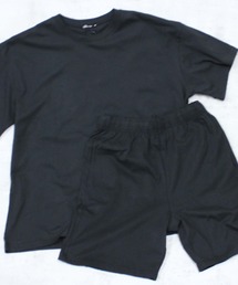 SHISKY（シスキー）の「【セットアップ】無地Tシャツ　セットアップ　上下セット（セットアップ）」