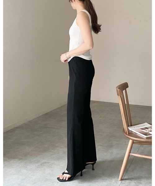 She's Closet(シーズクローゼット)の「ストレッチ ハイウエスト ロング フレアリブパンツ イージーパンツ(その他パンツ・レディース・ブラック/グレイッシュベージュ/カーキブラウン/杢グレー・FREE)」の7枚目の写真
