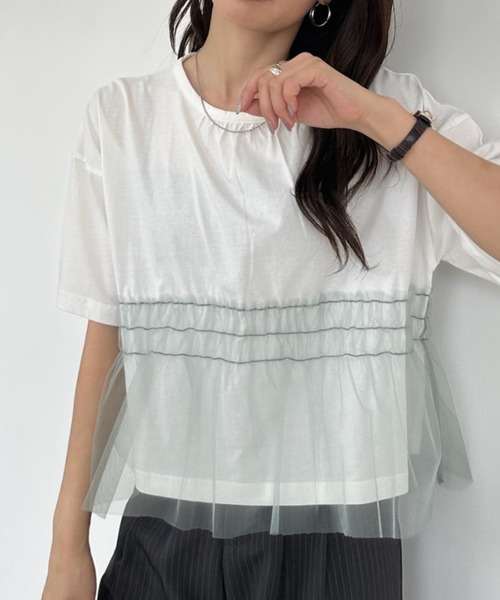 umune(ウムネ)の「Tシャツ 半袖 チュール シアー ドッキング 切替 ギャザー ペプラム フェミニン レイヤード風 トップス カジュアル 夏(Tシャツ/カットソー・レディース・ブラック/グレー/オフホワイト・FREE)」の1枚目の写真