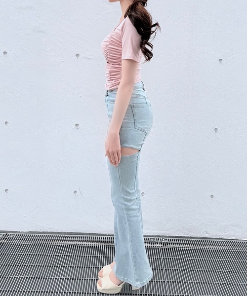 NOMAE(ノーマエ)の「サイドスリットビジューフレアデニム(デニムパンツ・レディース・ブルー/ブラック・SMALL/MEDIUM)」の13枚目の写真
