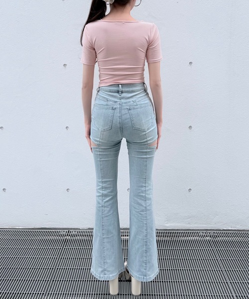 NOMAE(ノーマエ)の「サイドスリットビジューフレアデニム(デニムパンツ・レディース・ブルー/ブラック・SMALL/MEDIUM)」の14枚目の写真