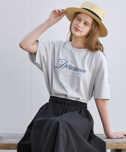MALOUPE(マロップ)の「5215 オーバーサイズグラフィックTシャツ (ライトグレー)(Tシャツ/カットソー・レディース・ライトグレー・FREE)」の7枚目の写真