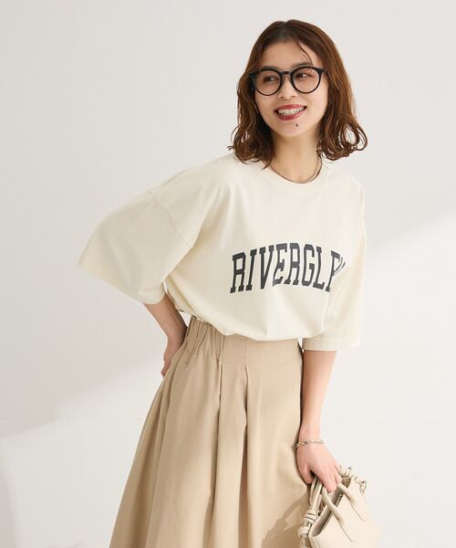 Green Parks(グリーンパークス)の「ピグメントロゴTシャツ(Tシャツ/カットソー・レディース・ホワイト系その他2/チャコールグレー/ベージュ・FREE)」の18枚目の写真
