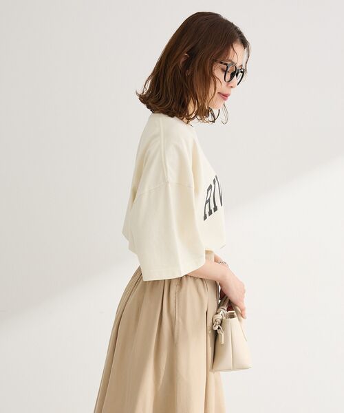 Green Parks(グリーンパークス)の「ピグメントロゴTシャツ(Tシャツ/カットソー・レディース・ホワイト系その他2/チャコールグレー/ベージュ・FREE)」の19枚目の写真