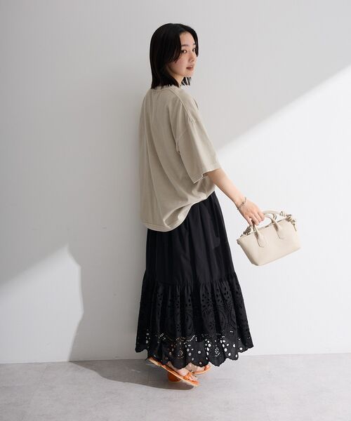Green Parks(グリーンパークス)の「ピグメントロゴTシャツ(Tシャツ/カットソー・レディース・ホワイト系その他2/チャコールグレー/ベージュ・FREE)」の22枚目の写真