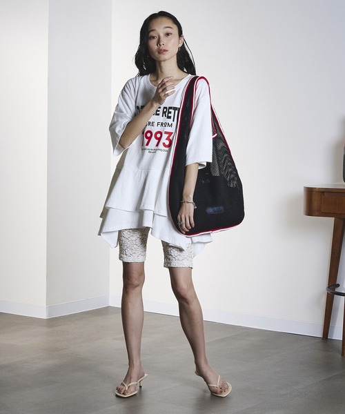 OKIRAKU(オキラク)の「(OKIRAKU×ROSEBUD)PEPLUM LOGO TEE(Tシャツ/カットソー・レディース・ブラック/ホワイト・ONE SIZE)」の6枚目の写真