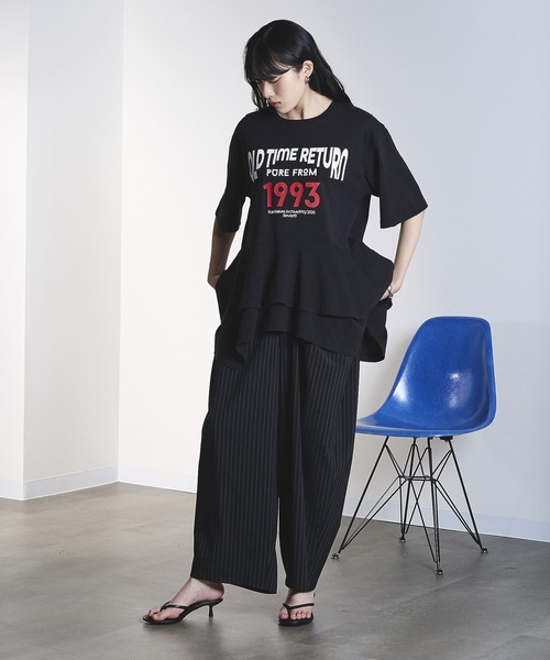 OKIRAKU(オキラク)の「(OKIRAKU×ROSEBUD)PEPLUM LOGO TEE(Tシャツ/カットソー・レディース・ブラック/ホワイト・ONE SIZE)」の13枚目の写真