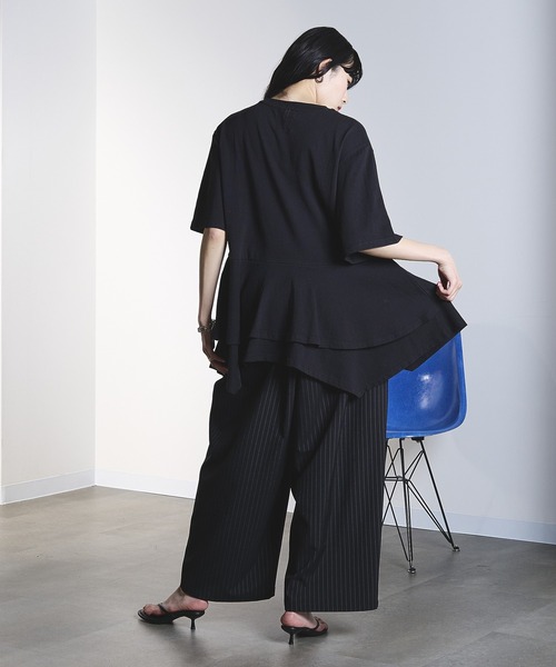 OKIRAKU(オキラク)の「(OKIRAKU×ROSEBUD)PEPLUM LOGO TEE(Tシャツ/カットソー・レディース・ブラック/ホワイト・ONE SIZE)」の14枚目の写真