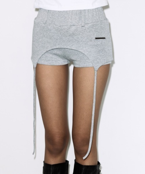 FANCY CLUB（ファンシークラブ）の「A'GEM/9 × .kom 『FANCY CLUB/ファンシークラブ』CARTER MICRO SHORTS/カーターマイクロショーツ（その他パンツ・レディース・ブラック/グレー・FREE）」の3枚目の写真