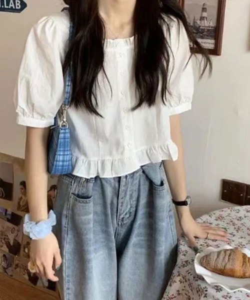 Flugge(フラッジー)の「裾フリルパフスリーブブラウス(シャツ/ブラウス・レディース・ピンク/ホワイト・LARGE/MEDIUM)」の2枚目の写真