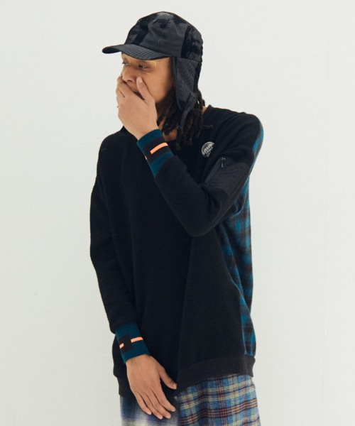 STOF(ストフ)の「STOF/ストフ/Light Wool Pulover(スウェット・メンズ・ブラック/ネイビー・M/S)」の2枚目の写真