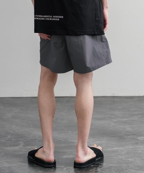 THE NORTH FACE（ザノースフェイス）の「日本未展開モデル THE NORTH  FACE WHITE LABEL OLEMA EX SHORTS ナイロンショートパンツ（その他パンツ・メンズ・ダークベージュ/チャコールグレー/ブラック・S/M/L/XL/XXL）」の12枚目の写真