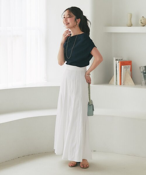 La boutique BonBon(ラブティックボンボン)の「【オシャレ度UP!】アシメドレープネックフレンチカットソー(Tシャツ/カットソー・レディース・ネイビー/ホワイト・FREE)」の11枚目の写真
