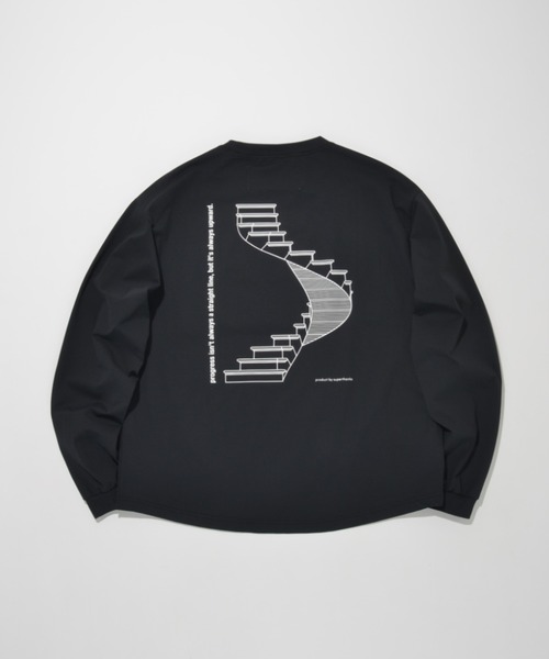 SUPERTHANKS（スーパーサンクス）の「【吸水速乾・接触冷感・抗菌防臭】バックプリントロングスリーブTシャツ[progress] Functional L/S T-shirt（Tシャツ/カットソー・メンズ・ピンク/ホワイト/ブラック/グレー・L/M/S）」の2枚目の写真