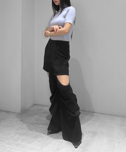 LVEU.（ラブユ.）の「【LVEU.】プチハイネックタイトトップス / トップス ハイネック タイト 半袖 ブラック ブルー ZOZOTOWN限定（Tシャツ/カットソー・レディース・ライトブルー/ブラック・FREE）」の21枚目の写真