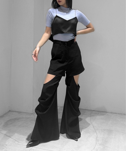 LVEU.（ラブユ.）の「【LVEU.】プチハイネックタイトトップス / トップス ハイネック タイト 半袖 ブラック ブルー ZOZOTOWN限定（Tシャツ/カットソー・レディース・ライトブルー/ブラック・FREE）」の5枚目の写真
