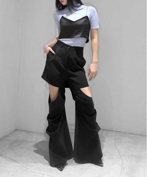 LVEU.（ラブユ.）の「【LVEU.】プチハイネックタイトトップス / トップス ハイネック タイト 半袖 ブラック ブルー ZOZOTOWN限定（Tシャツ/カットソー・レディース・ライトブルー/ブラック・FREE）」の4枚目の写真