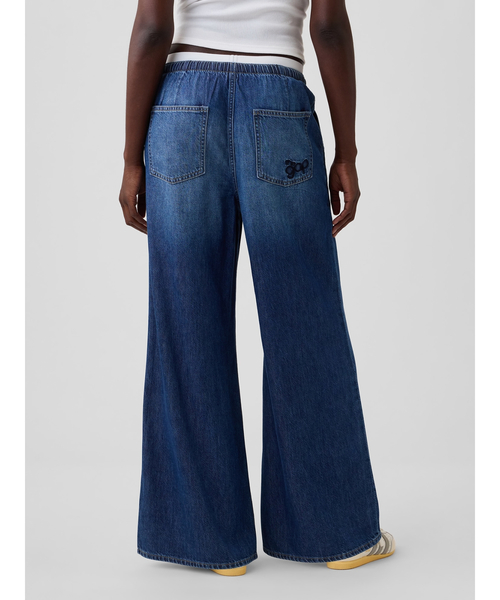 GAP(ギャップ)の「ミッドライズ スーパーライト プルオン バギーデニム(デニムパンツ・レディース・インディゴブルー/ライトインディゴブルー・XS/S/M/L/XXS)」の11枚目の写真
