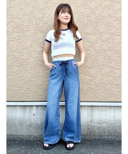 GAP（ギャップ）の「ミッドライズ スーパーライト プルオン バギーデニム（デニムパンツ・レディース・インディゴブルー/ライトインディゴブルー・XS/S/M/L/XXS）」の20枚目の写真