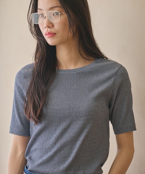 BEAUTY&YOUTH UNITED ARROWS(ビューティーアンドユースユナイテッドアローズ)の「シャーリング コンパクト ボーダー Tシャツ(Tシャツ/カットソー・レディース・ネイビー/ベージュ/ダークブラウン・FREE)」の6枚目の写真