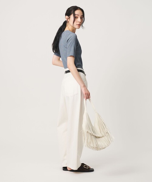 BEAUTY&YOUTH UNITED ARROWS(ビューティーアンドユースユナイテッドアローズ)の「シャーリング コンパクト ボーダー Tシャツ(Tシャツ/カットソー・レディース・ネイビー/ベージュ/ダークブラウン・FREE)」の9枚目の写真