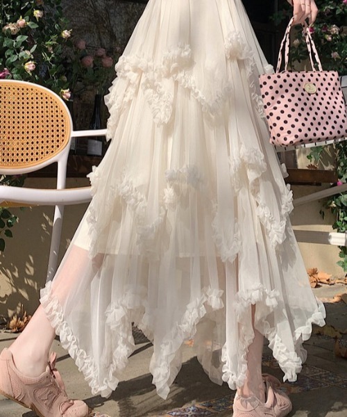 CHUL(チュル)の「フラワーチュールティアードロングスカート(スカート・レディース・ブラック/ホワイト・X-LARGE/LARGE/MEDIUM/SMALL)」の4枚目の写真