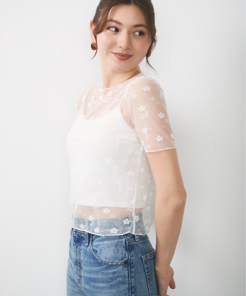 Lunea(ルネア)の「フラワーレースシアートップス / floral lace sheer top(Tシャツ/カットソー・レディース・アイボリー/ホワイト・FREE)」の3枚目の写真