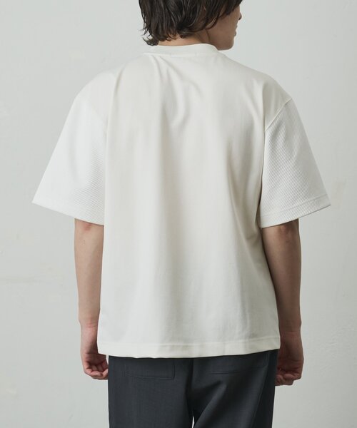 COLONY 2139(コロニートゥーワンスリーナイン)の「バイアススウィッチングTシャツ(Tシャツ/カットソー・メンズ・ホワイト/チャコールグレー・LARGE/MEDIUM)」の5枚目の写真