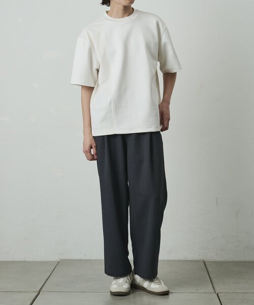 COLONY 2139(コロニートゥーワンスリーナイン)の「バイアススウィッチングTシャツ(Tシャツ/カットソー・メンズ・ホワイト/チャコールグレー・LARGE/MEDIUM)」の7枚目の写真