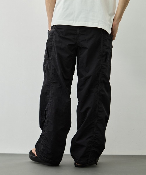 and wander(アンドワンダー)の「【and wander/アンドワンダー】crinkled nylon pants(その他パンツ・メンズ・ブラック・L/M)」の5枚目の写真