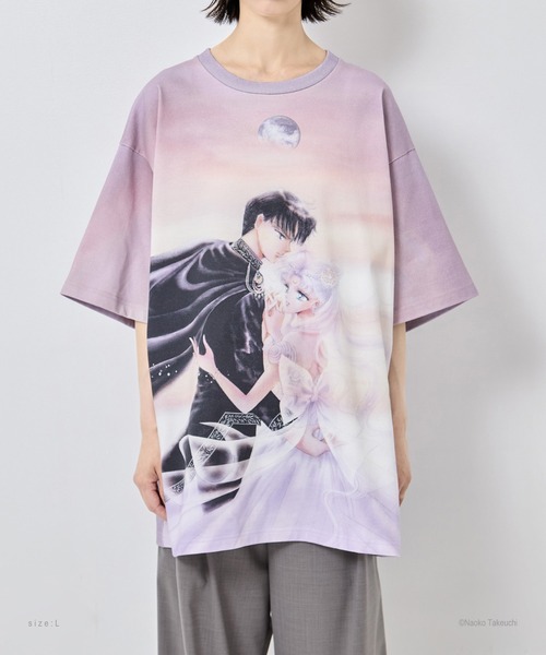 tanakadaisuke（タナカダイスケ）の「【tanakadaisuke/タナカダイスケ】Princess Serenity & Prince Endymion T-shirt　L/プリンセス・セレニティ＆プリンス・エンディミオンTシャツ Lサイズ（Tシャツ/カットソー・レディース・パープル・L）」の3枚目の写真