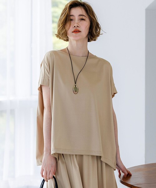 23区 L(ニジュウサンクオオキイサイズ)の「シルキータッチ ドロスト カットソー(Tシャツ/カットソー・レディース・ホワイト系/グレー系/ネイビー系/ブラック系/ダルブルー系/パイングリーン系/ピンク系/カーキ系/ベージュ系・44)」の1枚目の写真