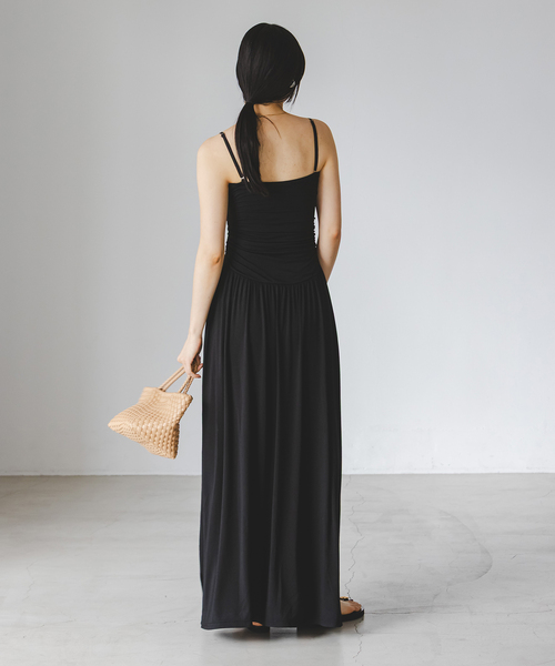 Noble(ノーブル)の「determ/デターム Collagen Multi Gathered Dress(ワンピース・レディース・ブラック・X-SMALL)」の6枚目の写真