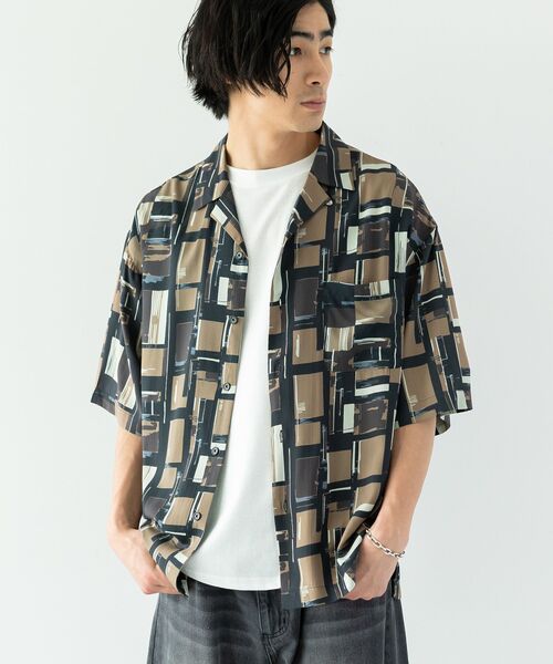 CRAFT STANDARD BOUTIQUE(クラフトスタンダードブティック)の「レーヨン総柄プリント半袖オープンカラーシャツ(シャツ/ブラウス・メンズ・C/B/A/D・M/L/LL)」の3枚目の写真