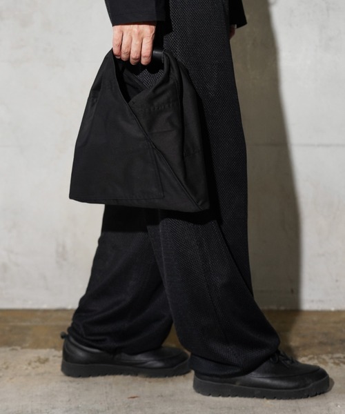 THRIFTY LOOK(スリフティールック)の「THRIFTY LOOK / スリフティールック BDU TRIANGLE TOTE SMALL トライアングル トートバッグ スモールサイス(トートバッグ・メンズ・ブラック/オリーブ・FREE)」の5枚目の写真
