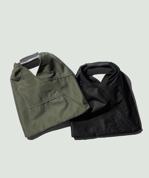 THRIFTY LOOK(スリフティールック)の「THRIFTY LOOK / スリフティールック BDU TRIANGLE TOTE SMALL トライアングル トートバッグ スモールサイス(トートバッグ・メンズ・ブラック/オリーブ・FREE)」の3枚目の写真
