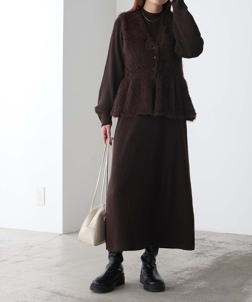 BONLECILL(ボンルシール)の「【2点SET】フェザーペプラムベスト+ワイドリブニットナローワンピース(ワンピース・レディース・ブラック/ブラウン/チャコールグレー/アイボリー・L/M)」の12枚目の写真