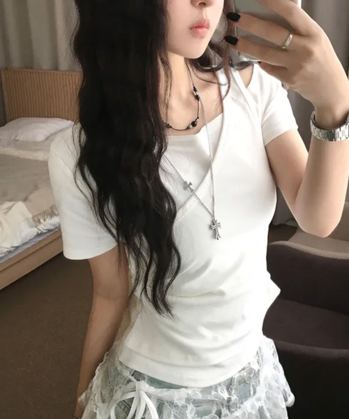 VIVID LADY(ビビッドレディー)の「アシメワンショル レイヤード風 半袖Tシャツ(Tシャツ/カットソー・レディース・グレー/ブラック/ホワイト・FREE)」の17枚目の写真