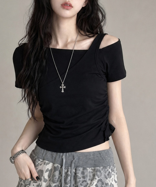 VIVID LADY(ビビッドレディー)の「アシメワンショル レイヤード風 半袖Tシャツ(Tシャツ/カットソー・レディース・グレー/ブラック/ホワイト・FREE)」の14枚目の写真