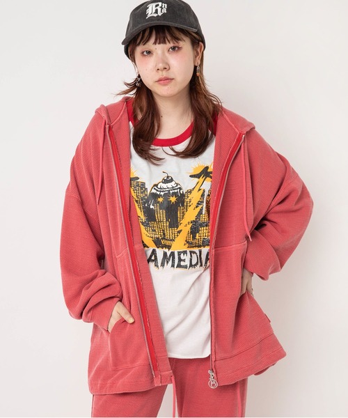 RNA(アールエヌエー)の「M2723 ワッフルZIPUPフーディー(パーカー・レディース・マルチ/レッド/ブラウン・MEDIUM)」の10枚目の写真