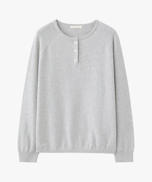SUARE WOMEN(スアレウーマン)の「(ウィメンズ)コットンカシミヤヘンリーネックスリーブニット - 3カラー(ニット/セーター・レディース・アイボリー/ホワイト・SMALL/MEDIUM)」の4枚目の写真