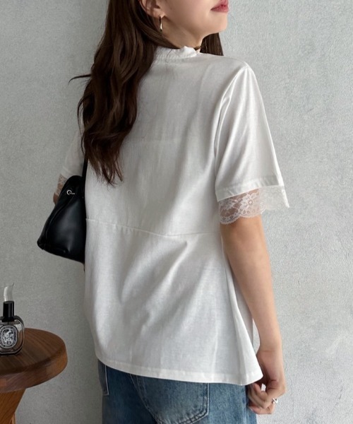 TREOVER(トレオーバー)の「レーススリーブウエストタックTシャツ(Tシャツ/カットソー・レディース・オフホワイト/ブラック・FREE)」の4枚目の写真