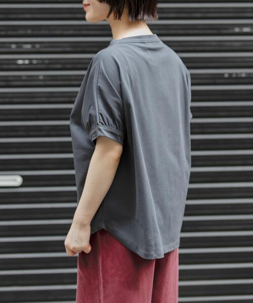 FORK&SPOON（フォークアンドスプーン）の「FORK&SPOON　ボトルネックギャザースリーブTシャツ（Tシャツ/カットソー・レディース・ベージュ/オフホワイト/チャコールグレー/ミント・1）」の14枚目の写真
